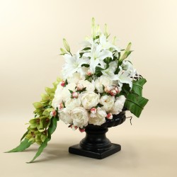 Medicis Black M - Peony, White Lily, green Cymbidium 85cm